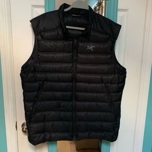 Arc’Teryx Down Vest Black Size XL